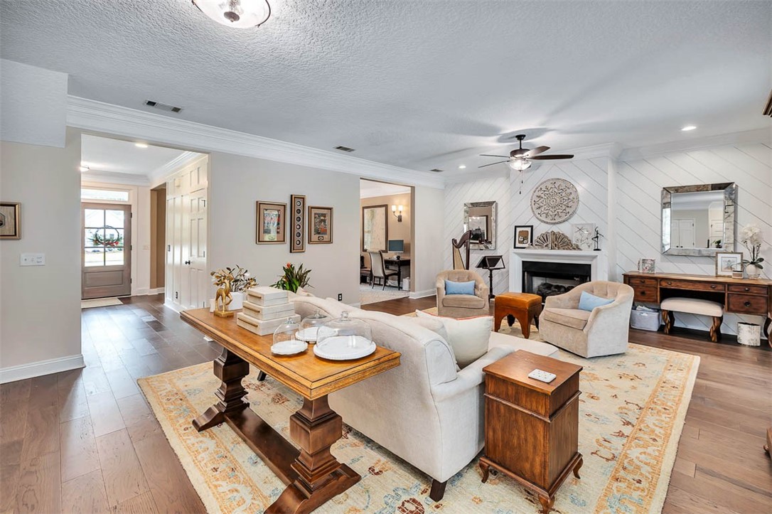 258 St James Avenue St. Simons Island, GA 31522 - Photo 3 of 55