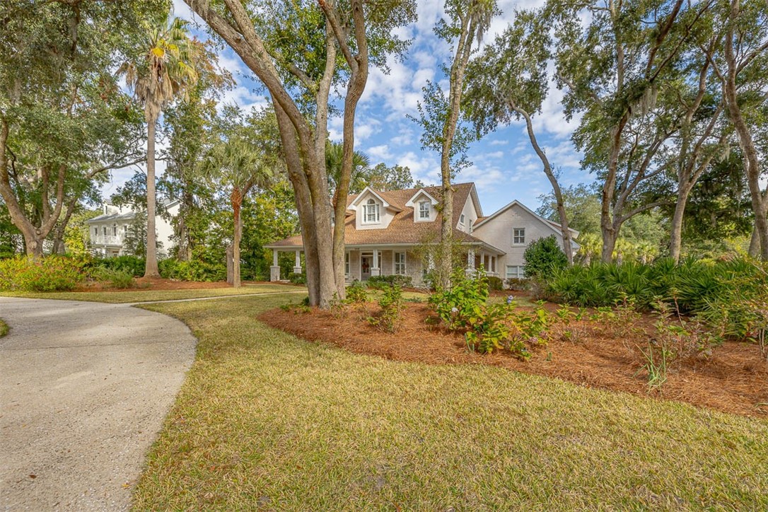 258 St James Avenue St. Simons Island, GA 31522 - Photo 10 of 55