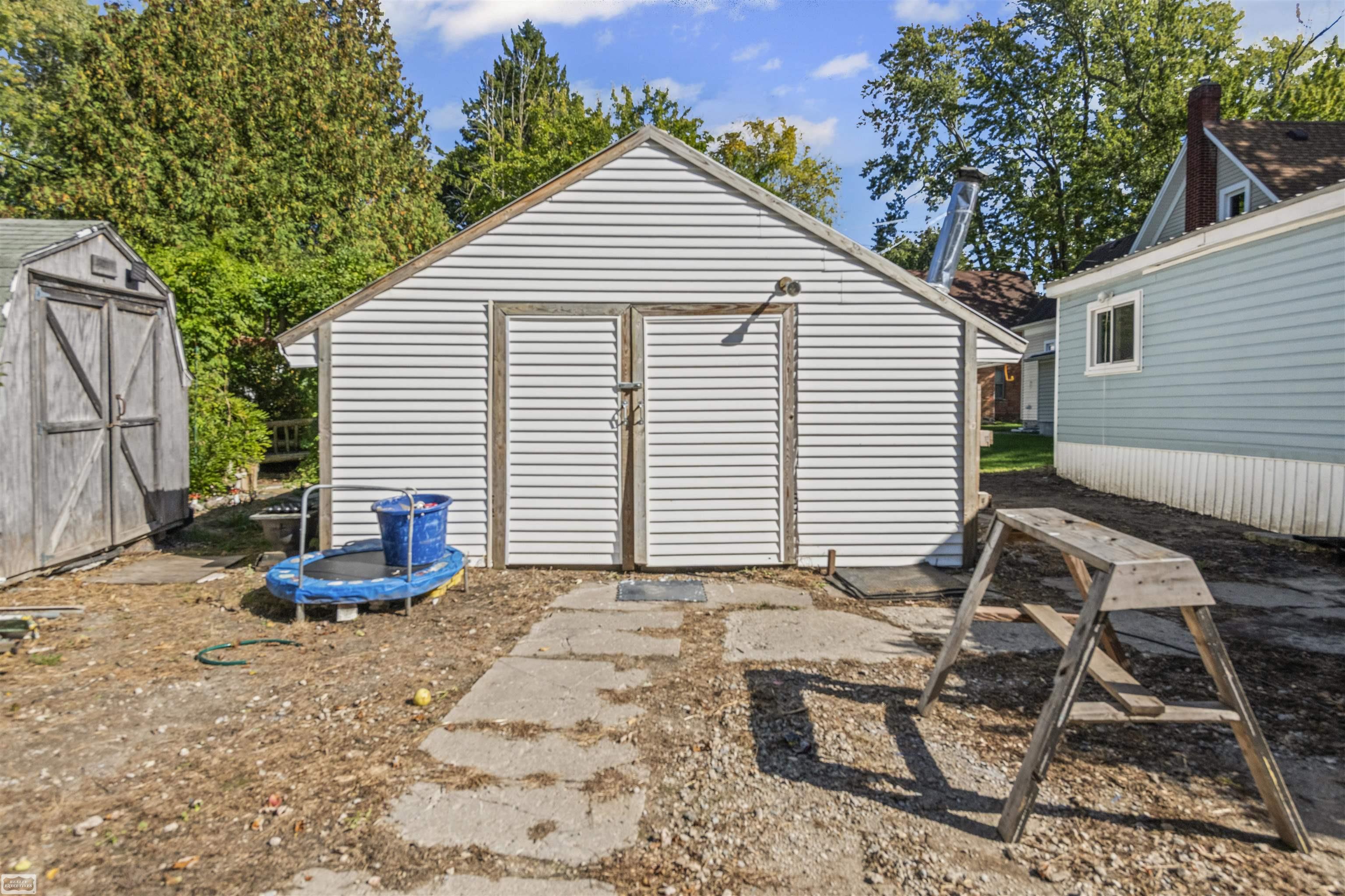 3905 Sheldon Street Carsonville, MI 48419 - Photo 4 of 54