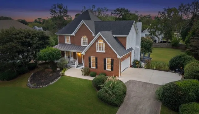 $758,900 | 5350 Wickershire Drive, Peachtree Corners, GA 30092