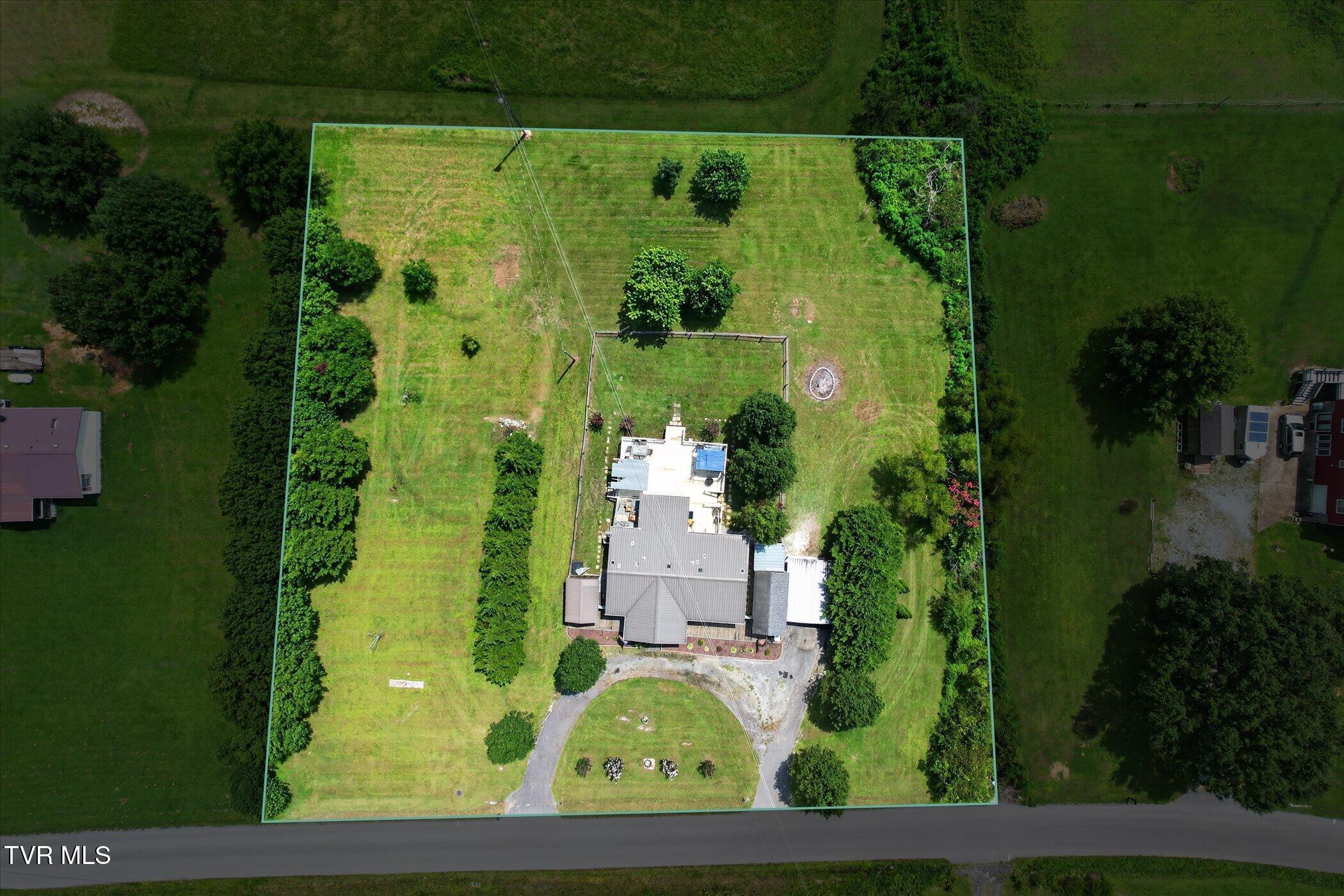 725 Shakerag Road Greeneville, TN 37743 - Photo 47 of 48 48-725-Shakerag-Rd-Greeneville-WindowSti