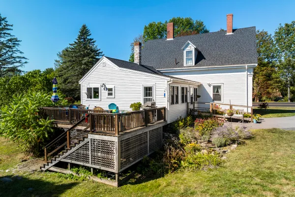 $595,000 | 664 Boothbay Road, Edgecomb, ME 04556
