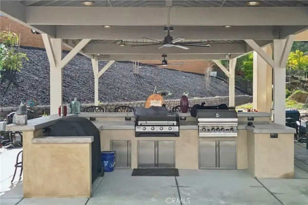 $1,149,000 | 34676 Conadria Avenue, Yucaipa, CA 92399