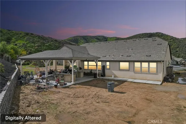 $1,149,000 | 34676 Conadria Avenue, Yucaipa, CA 92399