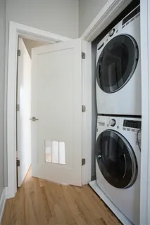 $649,000 | 817 North Winchester Avenue, Unit 3, Chicago, IL 60622