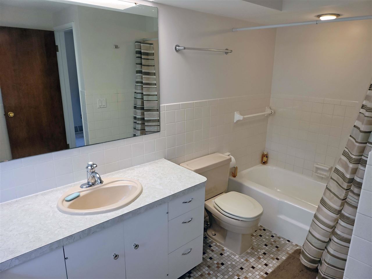 6004 Fergus Road St. Charles, MI 48655 - Photo 27 of 31 50047771-26.JPG
