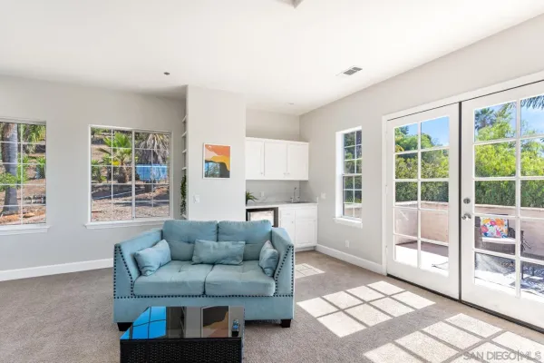 $2,099,000 | 1696 Gil Way, Vista, CA 92084