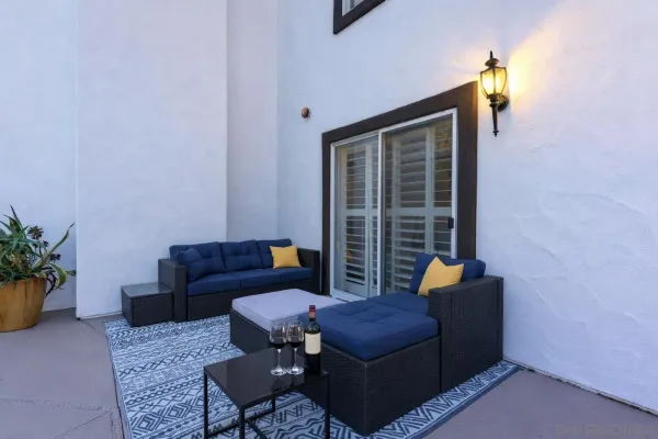 $2,099,000 | 1696 Gil Way, Vista, CA 92084