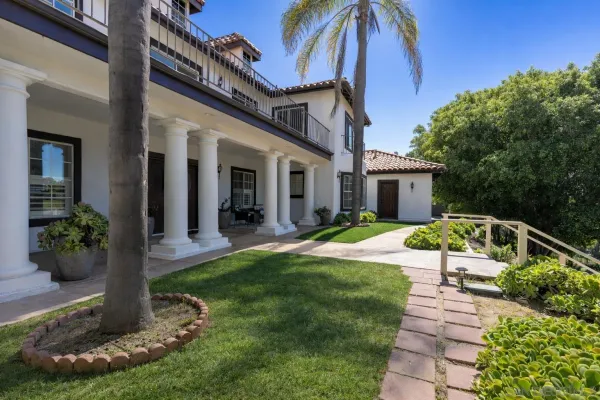 $2,099,000 | 1696 Gil Way, Vista, CA 92084