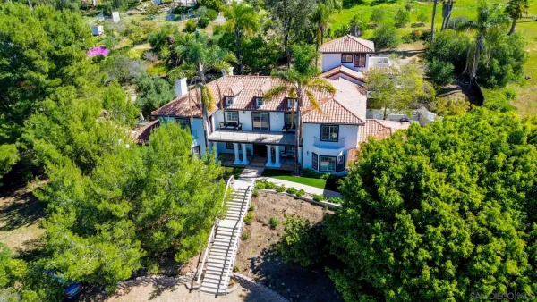 $2,099,000 | 1696 Gil Way, Vista, CA 92084