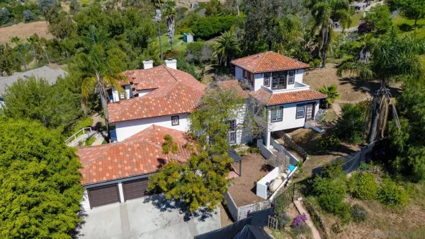 $2,099,000 | 1696 Gil Way, Vista, CA 92084