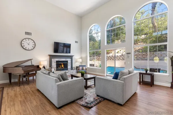 $2,099,000 | 1696 Gil Way, Vista, CA 92084