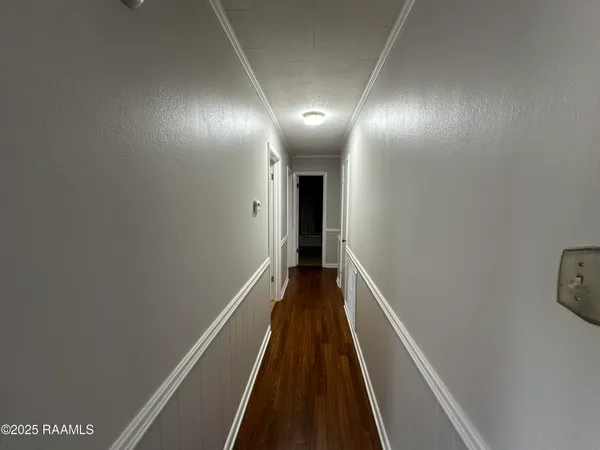 $2,400 | 107 Bellridge Drive, Lafayette, LA 70506