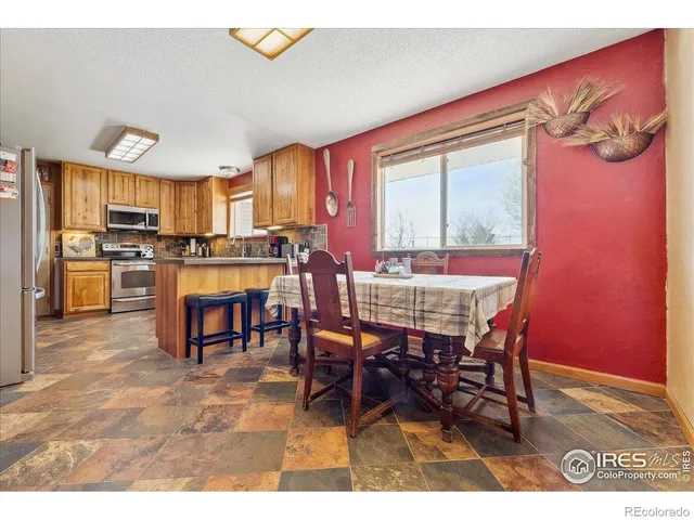 $1,149,999 | 1916 West Co Road 6, Berthoud, CO 80513