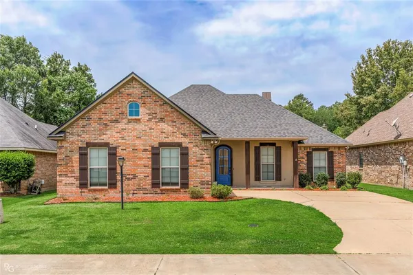 $315,000 | 1110 Laurel Creek Drive, Shreveport, LA 71106