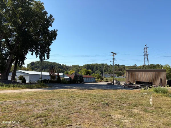 $450,000 | 101 Erie Street, Amsterdam, NY 12010