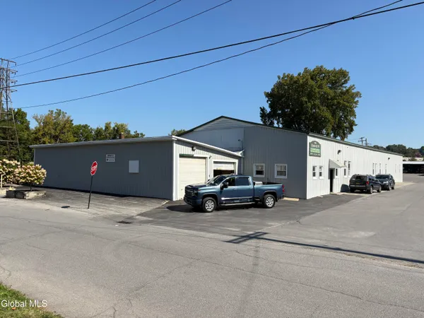 $450,000 | 101 Erie Street, Amsterdam, NY 12010