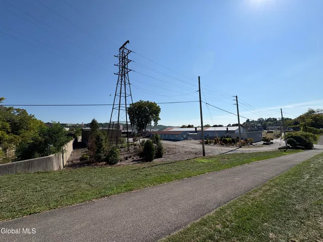 $450,000 | 101 Erie Street, Amsterdam, NY 12010