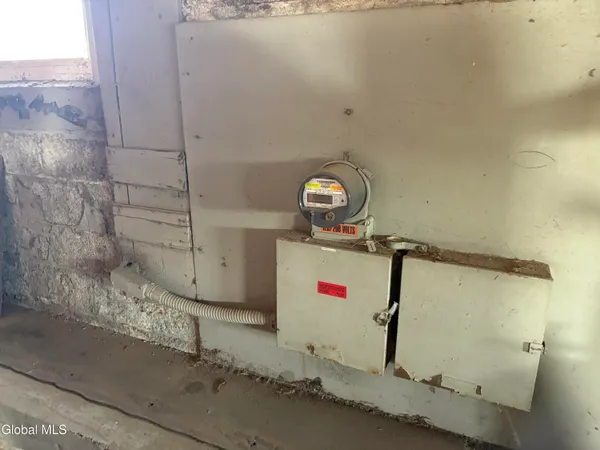 $450,000 | 101 Erie Street, Amsterdam, NY 12010