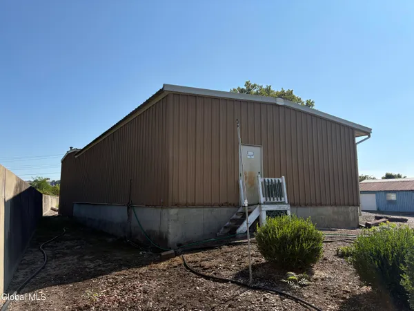 $450,000 | 101 Erie Street, Amsterdam, NY 12010