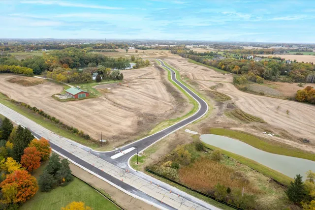 $169,900 | 895 Beere Lane, Burlington, WI 53105