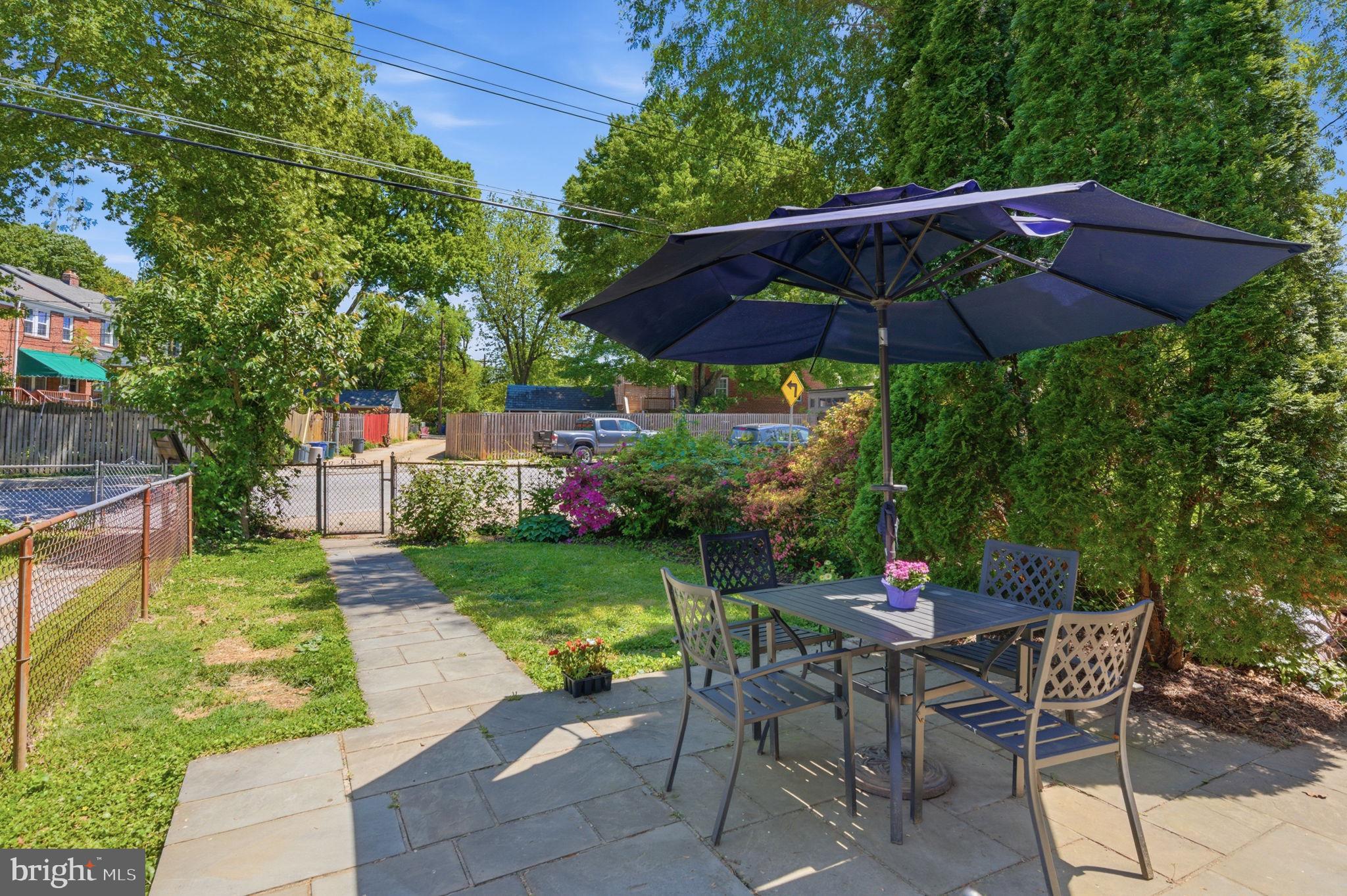 6467 Blenheim Road Baltimore, MD 21212 - Photo 37 of 61 Flagstone Patio