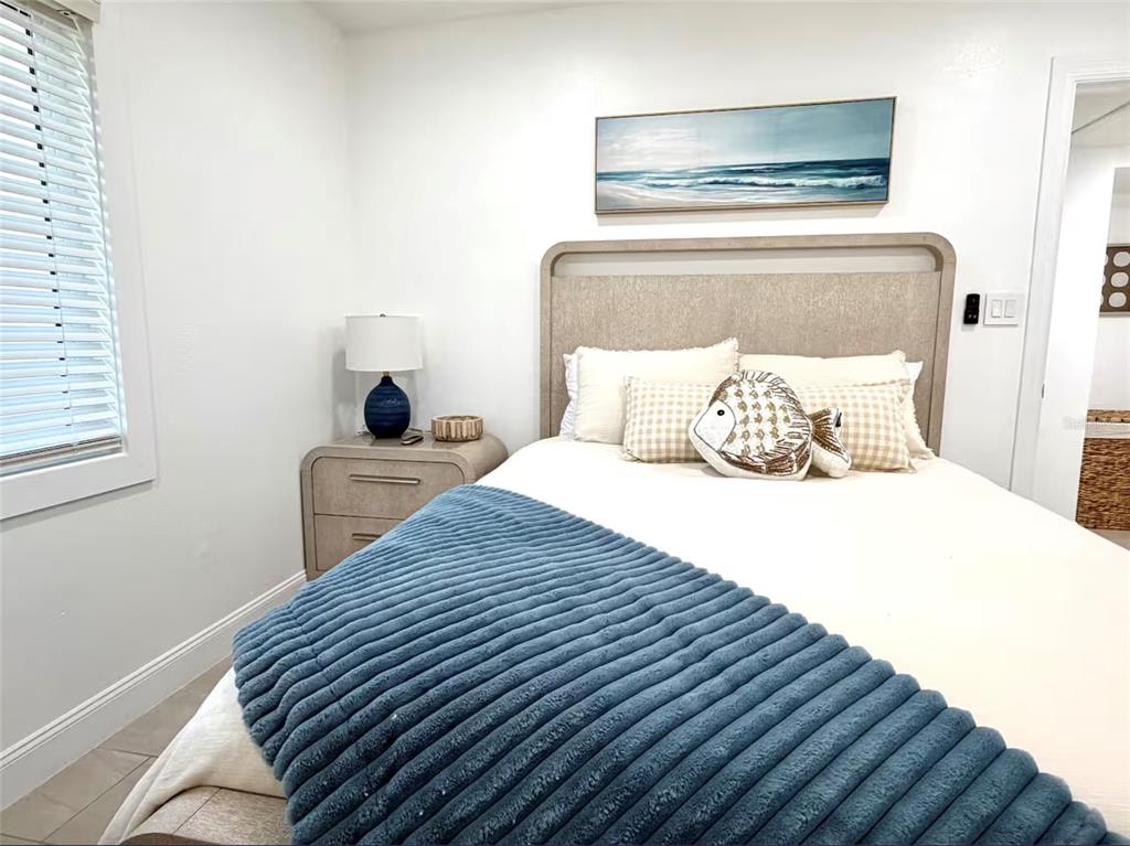 2238 Clematis Street Sarasota, FL 34239 - Photo 10 of 17