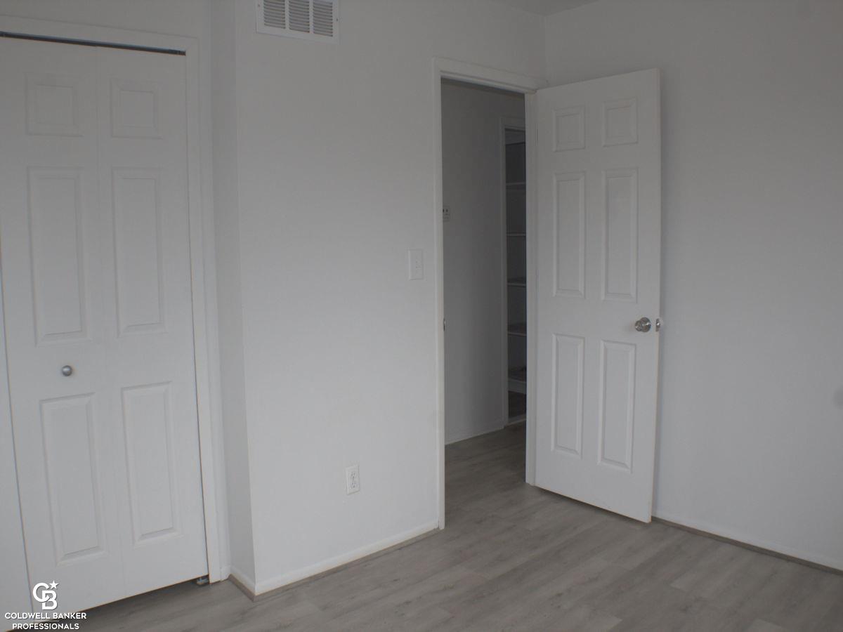 9660 Meskill Road Columbus, MI 48063 - Photo 9 of 26