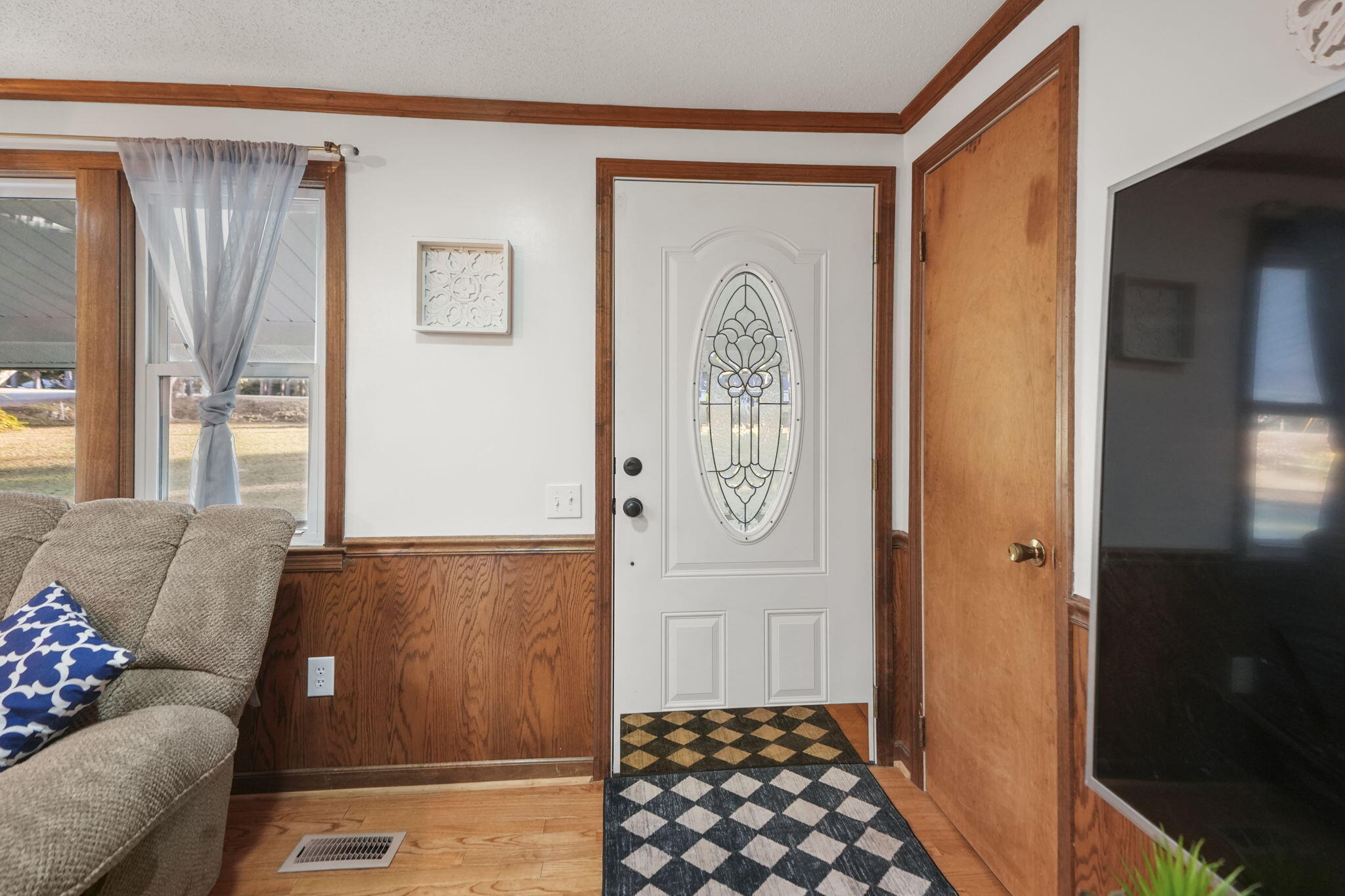 2466 Norway Road Neeses, SC 29107 - Photo 8 of 41 12-web-or-mls-DSC01328