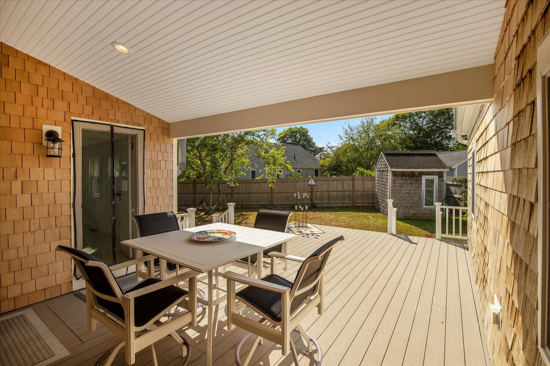 37 Fourth Avenue Hyannis, MA 02601 - Photo 13 of 32 33-MG_2864-r