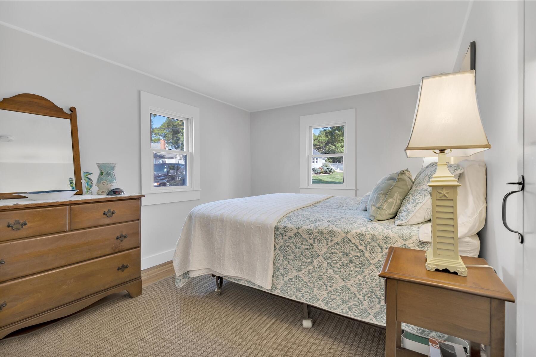 37 Fourth Avenue Hyannis, MA 02601 - Photo 16 of 32 12-MG_2747(1)