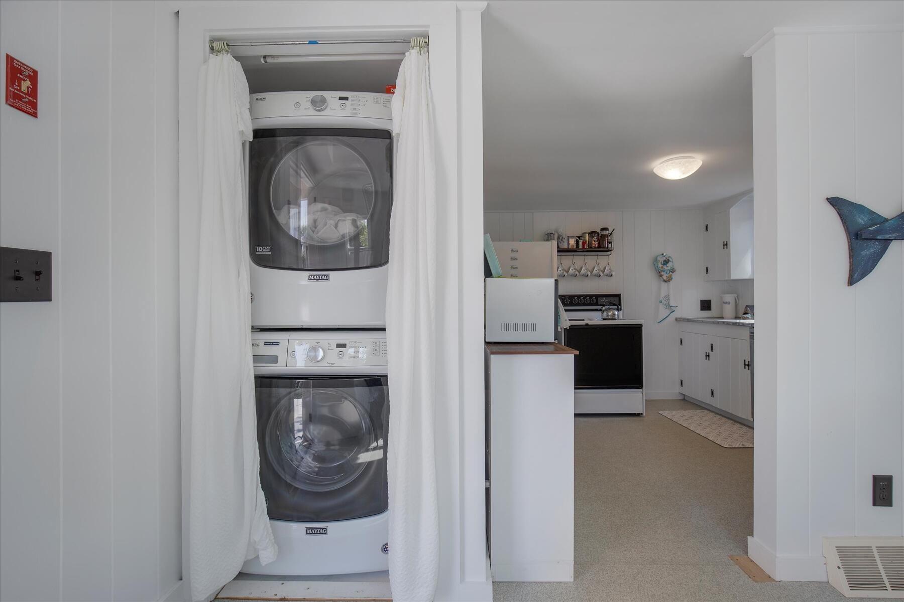 37 Fourth Avenue Hyannis, MA 02601 - Photo 10 of 32 25-MG_2824-r(1)