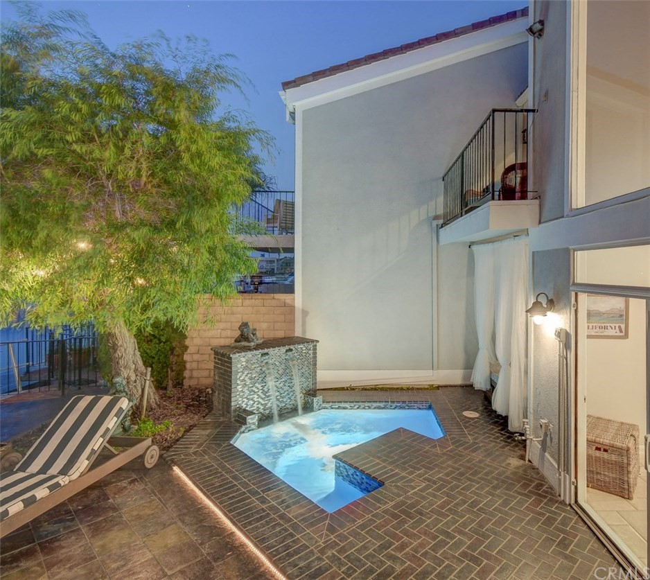 3901 Aruba Circle Huntington Beach, CA 92649 - Photo 46 of 56