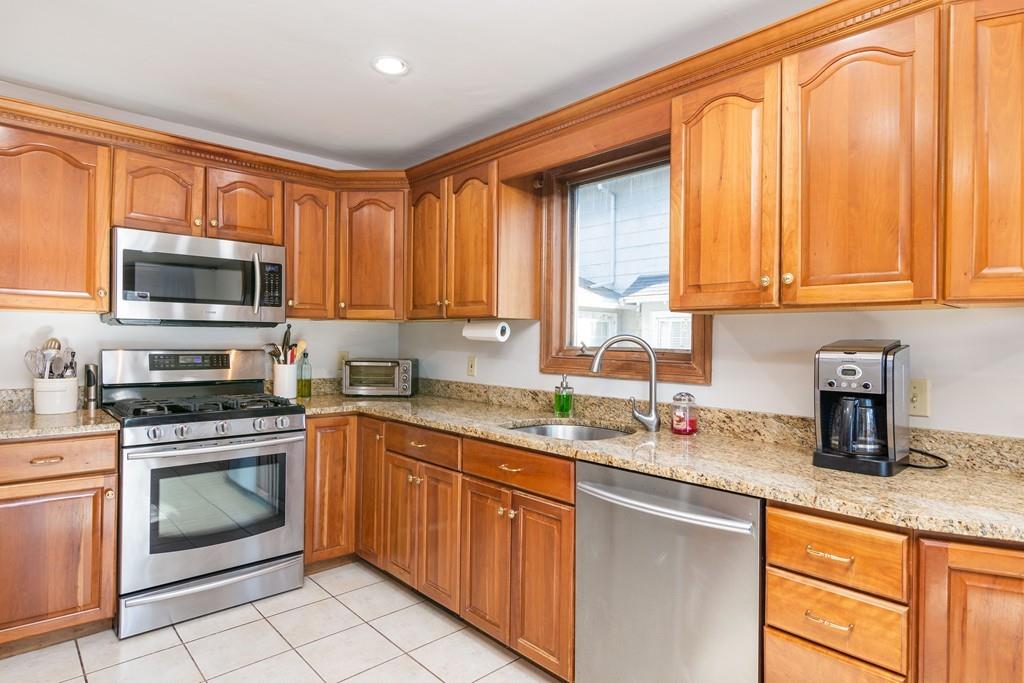 40 Hummock Road Quincy, MA 02171 - Photo 12 of 26 Gallery Image 12
