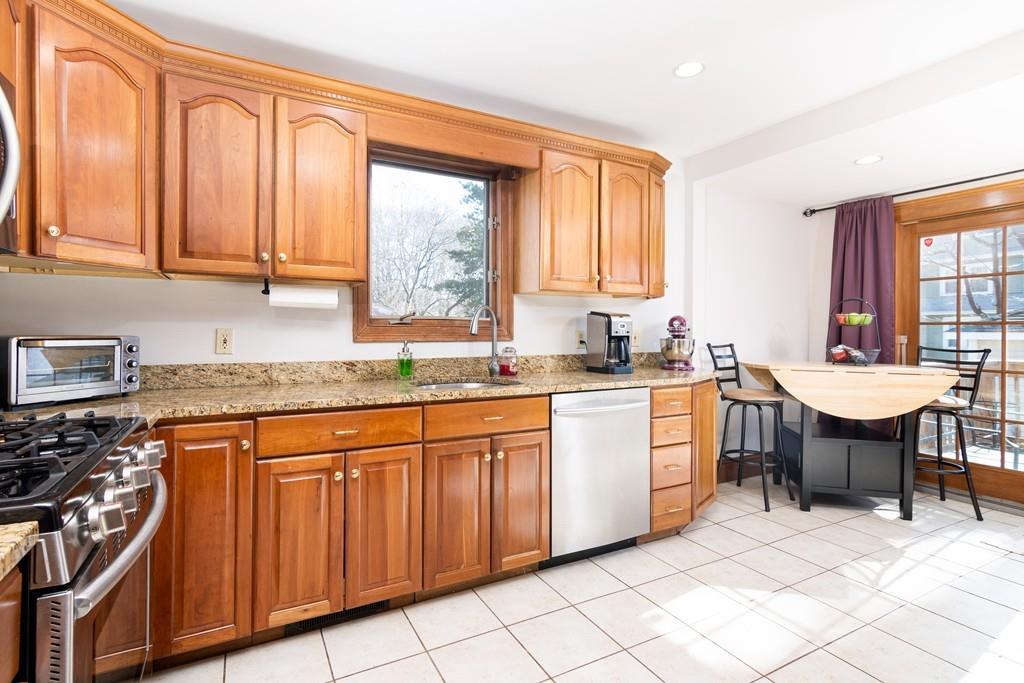 40 Hummock Road Quincy, MA 02171 - Photo 15 of 26 Gallery Image 15