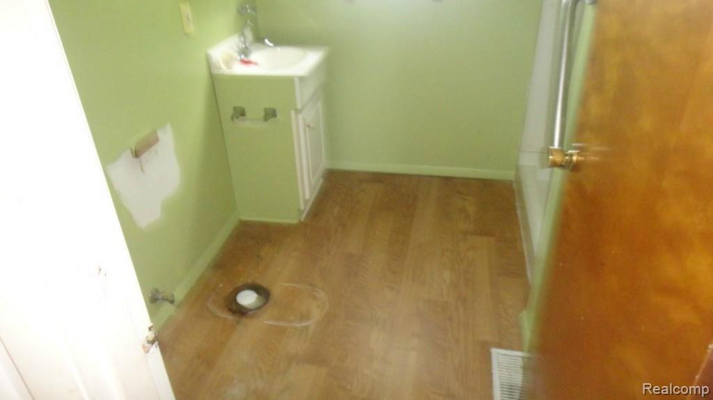 5446 Merritt Road Ypsilanti, MI 48197 - Photo 16 of 36 DSC02815.jpg