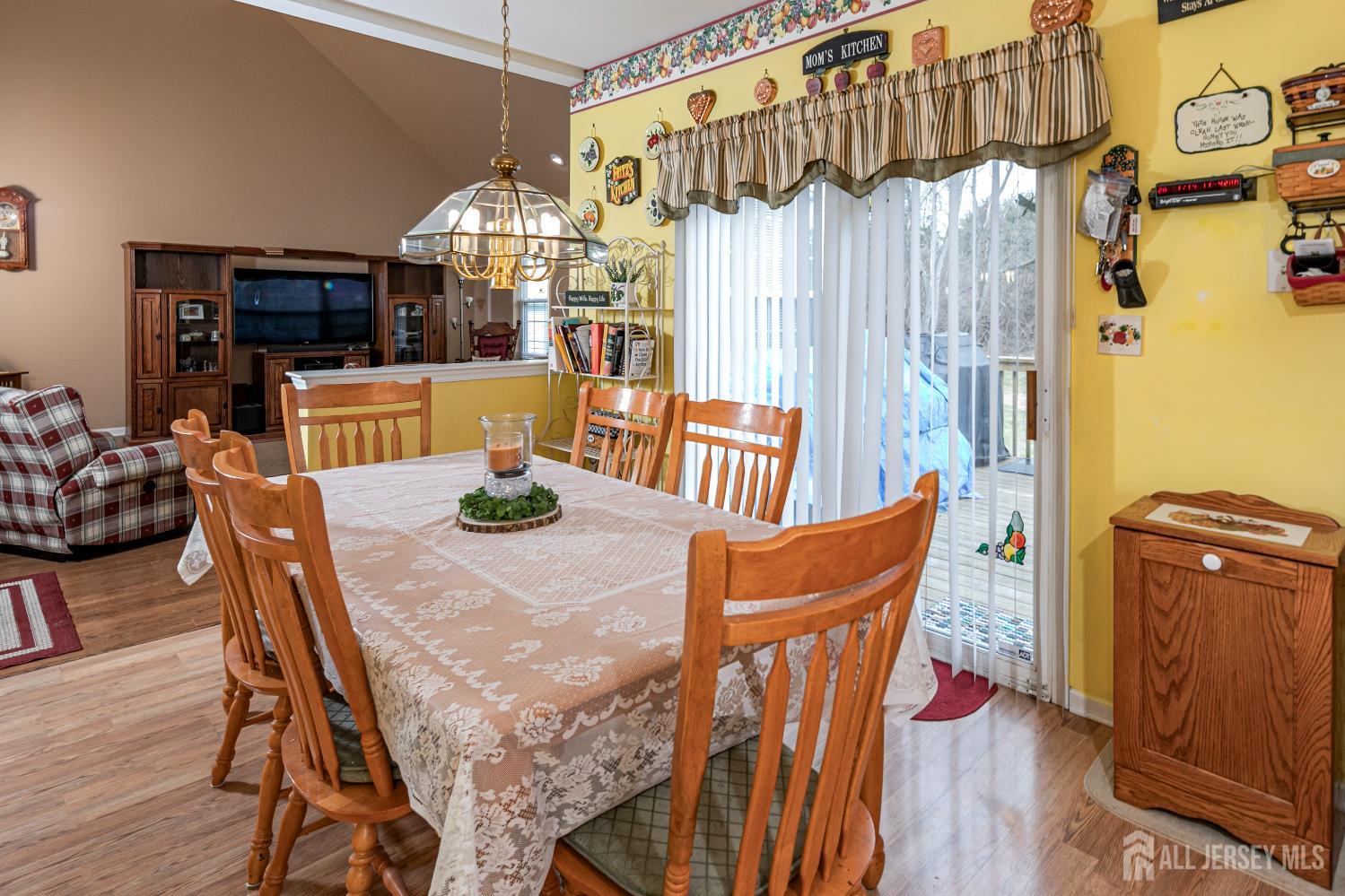 4 Gramercy Road Monmouth Junction, NJ 08852 - Photo 13 of 31