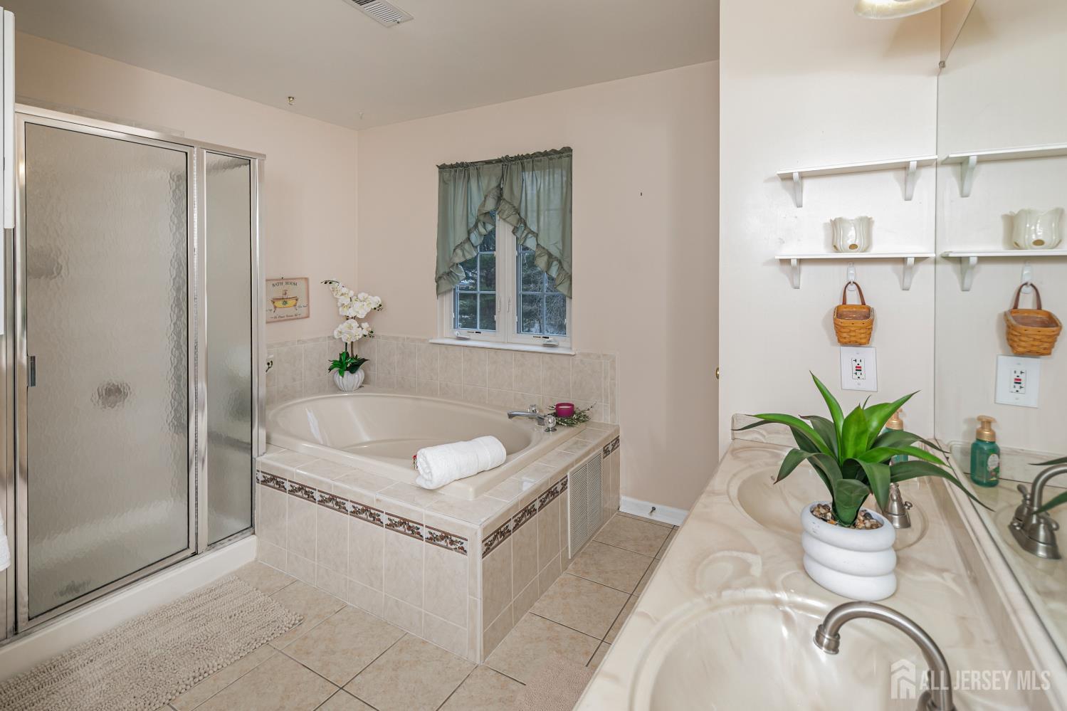 4 Gramercy Road Monmouth Junction, NJ 08852 - Photo 21 of 31