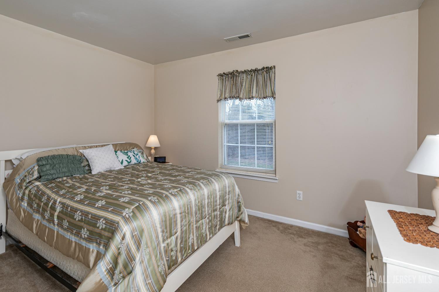 4 Gramercy Road Monmouth Junction, NJ 08852 - Photo 22 of 31