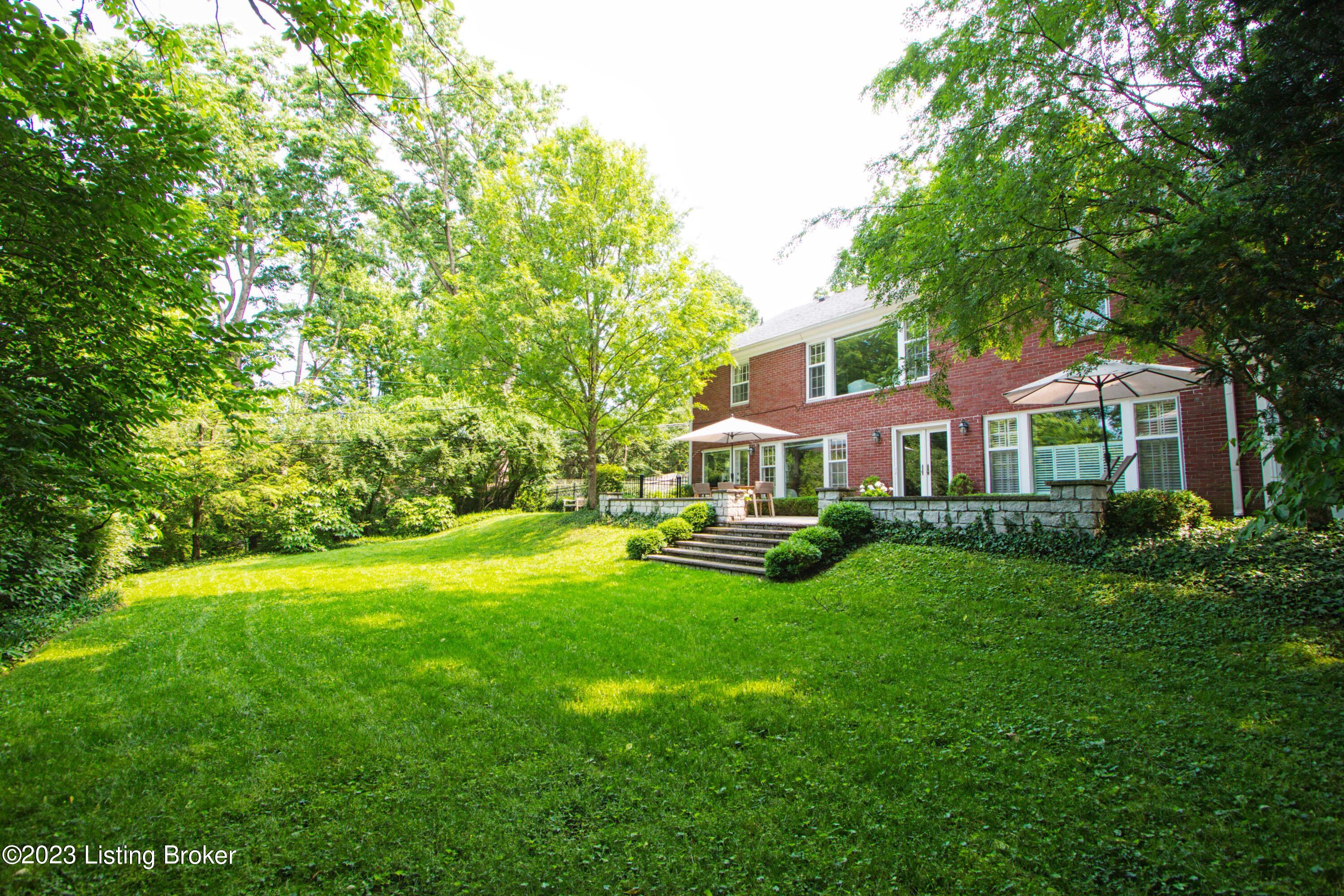 218 Sequoya Road Louisville, KY 40207 - Photo 42 of 43 42