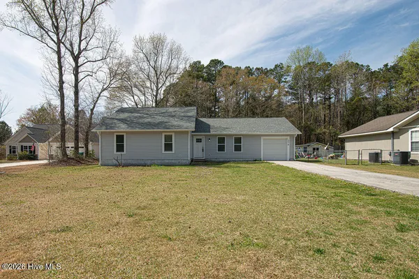 $1,650 | 374 Union Chapel Church Road, Richlands, NC 28574