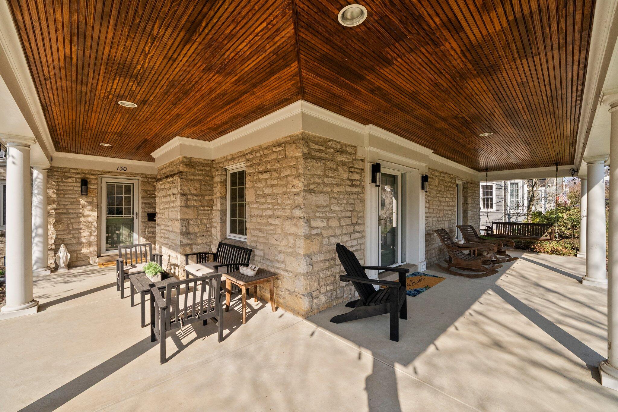 130 West Beaumont Road Columbus, OH 43214 - Photo 5 of 71 DSC07535