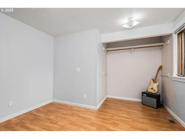 $699,000 | 91033 Water Street, Coburg, OR 97408