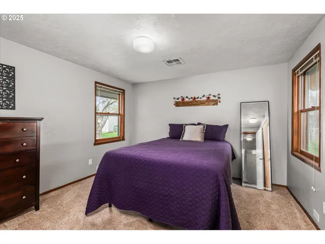 $699,000 | 91033 Water Street, Coburg, OR 97408