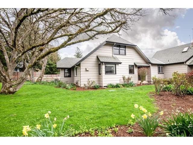 $699,000 | 91033 Water Street, Coburg, OR 97408