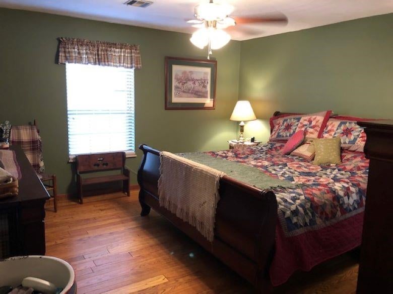 1601 Newmans Branch Road Milton, WV 25541 - Photo 21 of 31 Gallery Image 21