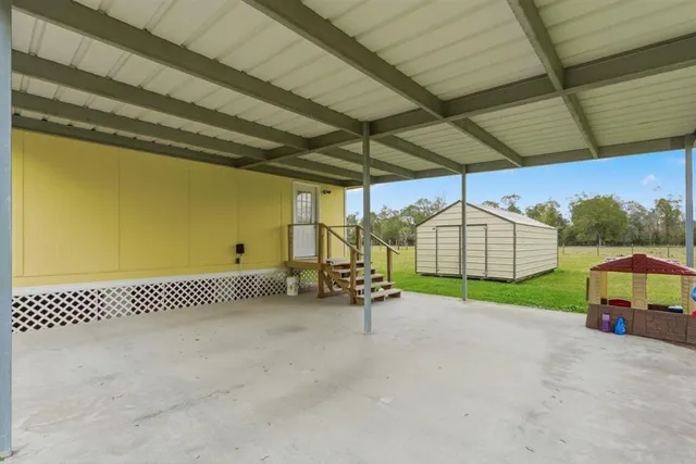 $177,500 | 7216 Lapin Lane, Iowa, LA 70647