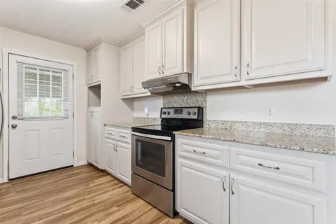 $177,500 | 7216 Lapin Lane, Iowa, LA 70647