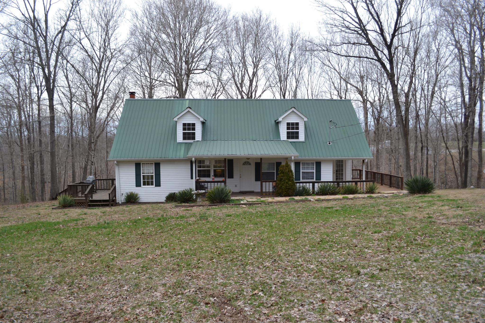 920 Yates Road White Bluff, TN 37187 - Photo 2 of 21 Gallery Image 2