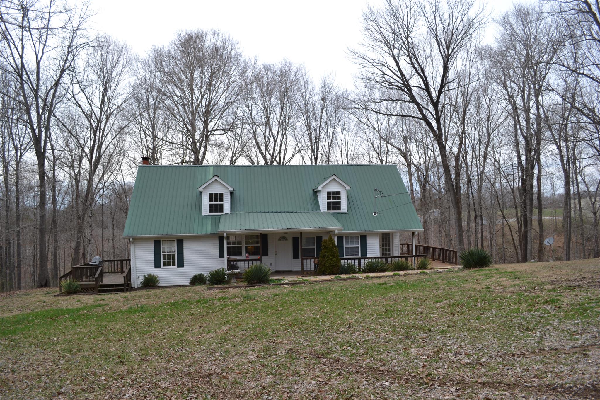 920 Yates Road White Bluff, TN 37187 - Photo 4 of 21 Gallery Image 4
